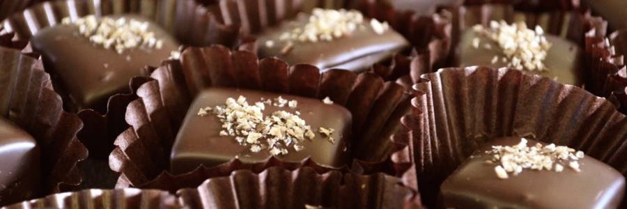 مصرف منظم شکلات ممکن است خطر نامنظمی ریتم قلب را بکاهد.