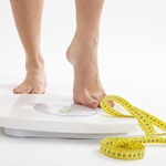 چگونه کاهش وزن سبب افزایش احساس گرسنگی می‌شود؟