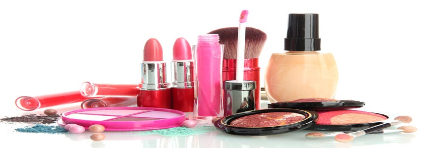 خطرات لوازم آرایشی